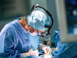 cirujanos maxilofaciales arequipa Dr. Christian Farfán- Cirugía Maxilofacial