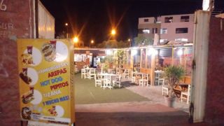 restaurantes venezolanos en arequipa Bulldog Con Sabor Venezolano